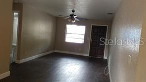 Recently Rented: $2,250 (2 beds, 2 baths, 1122 Square Feet)
