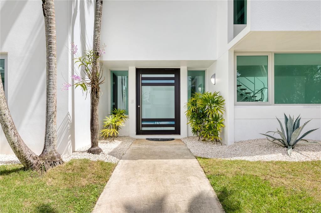 Recently Sold: $799,000 (4 beds, 3 baths, 3406 Square Feet)