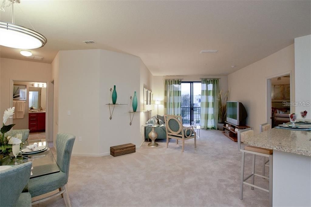 For Rent: $2,055 (2 beds, 2 baths, 1316 Square Feet)