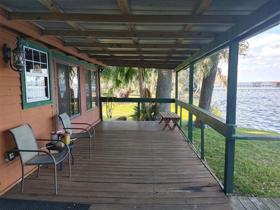 Recently Sold: $399,000 (1 beds, 1 baths, 1038 Square Feet)