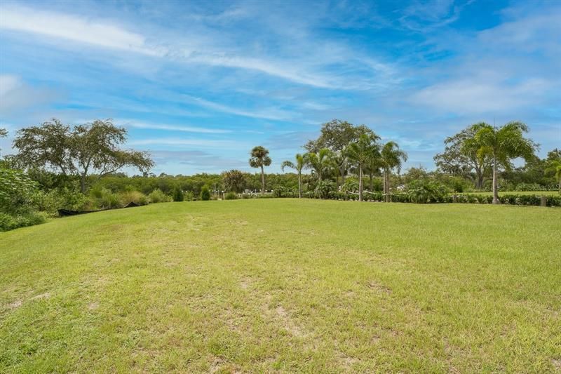 Recently Sold: $1,100,000 (0.31 acres)
