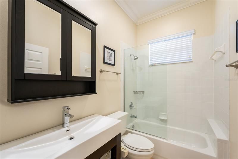 Недавно арендовано: $5,500 (4 спален, 3 ванн, 2398 Квадратных фут)