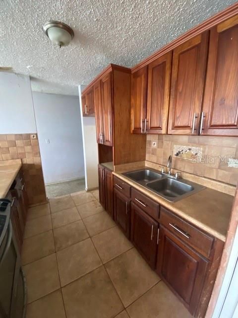 Recently Sold: $85,000 (3 beds, 1 baths, 900 Square Feet)