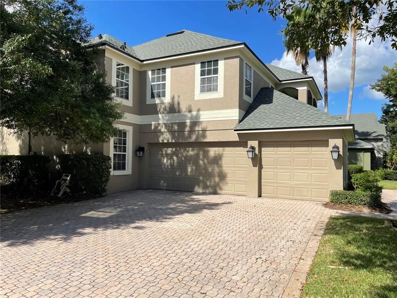 Recently Rented: $3,995 (5 beds, 4 baths, 3637 Square Feet)