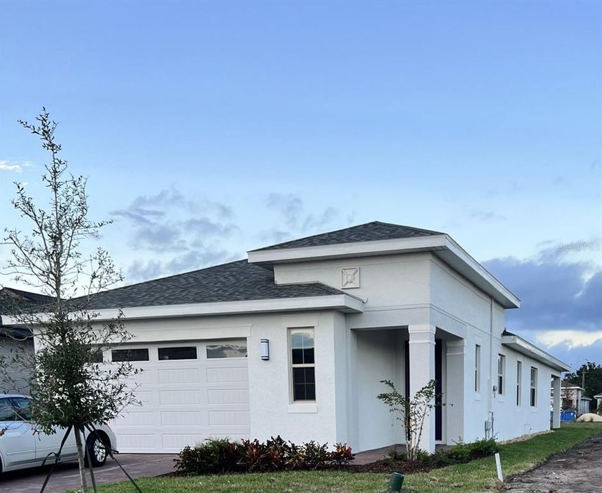 Недавно продано: $337,328 (3 спален, 2 ванн, 1850 Квадратных фут)