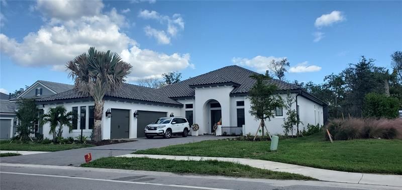 Recently Sold: $1,230,905 (3 beds, 3 baths, 3302 Square Feet)