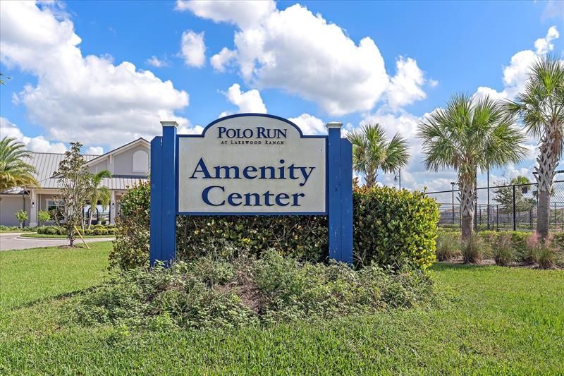 Recently Sold: $850,000 (3 beds, 3 baths, 2455 Square Feet)