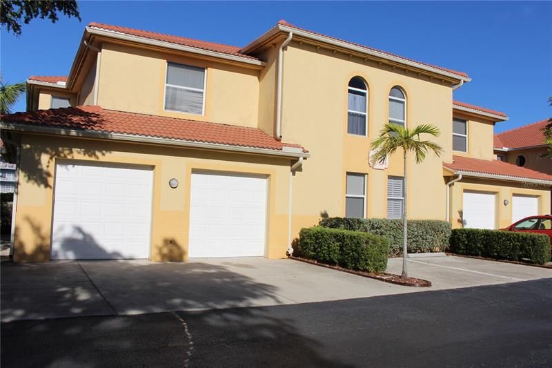 Recently Sold: $345,000 (3 beds, 2 baths, 1492 Square Feet)