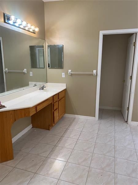 Недавно арендовано: $2,700 (4 спален, 3 ванн, 2676 Квадратных фут)