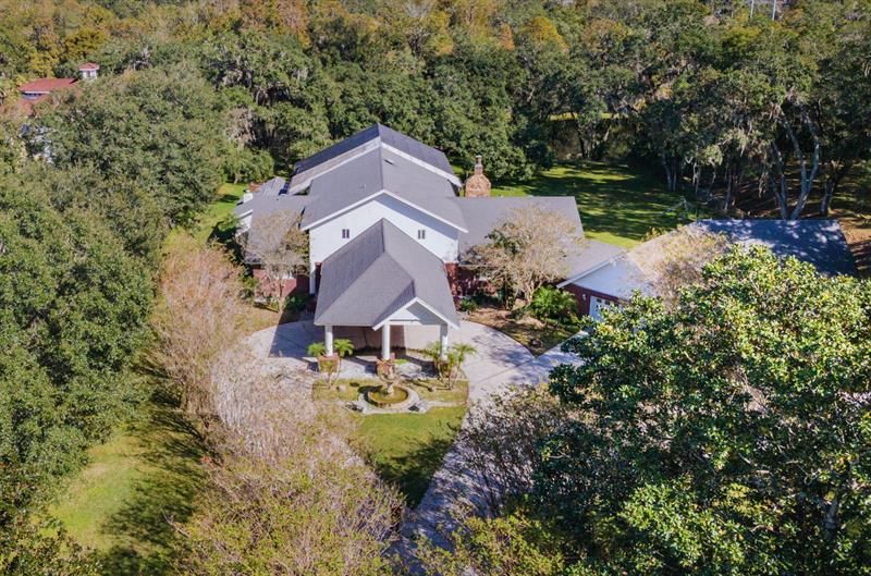 Recently Sold: $1,775,000 (6 beds, 4 baths, 7548 Square Feet)