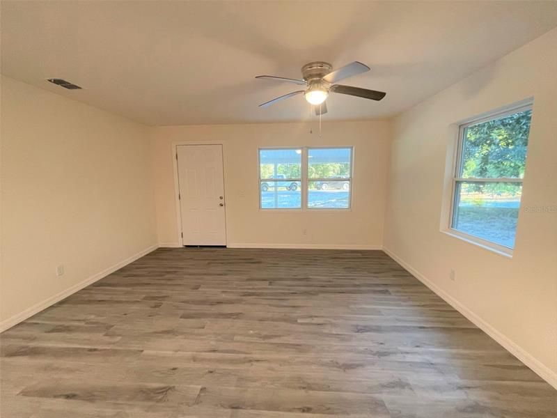 Recently Sold: $175,000 (3 beds, 1 baths, 960 Square Feet)