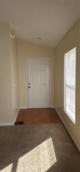 Recently Rented: $1,500 (3 beds, 2 baths, 1130 Square Feet)