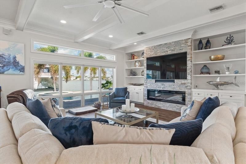 Recently Sold: $2,800,000 (3 beds, 3 baths, 2771 Square Feet)