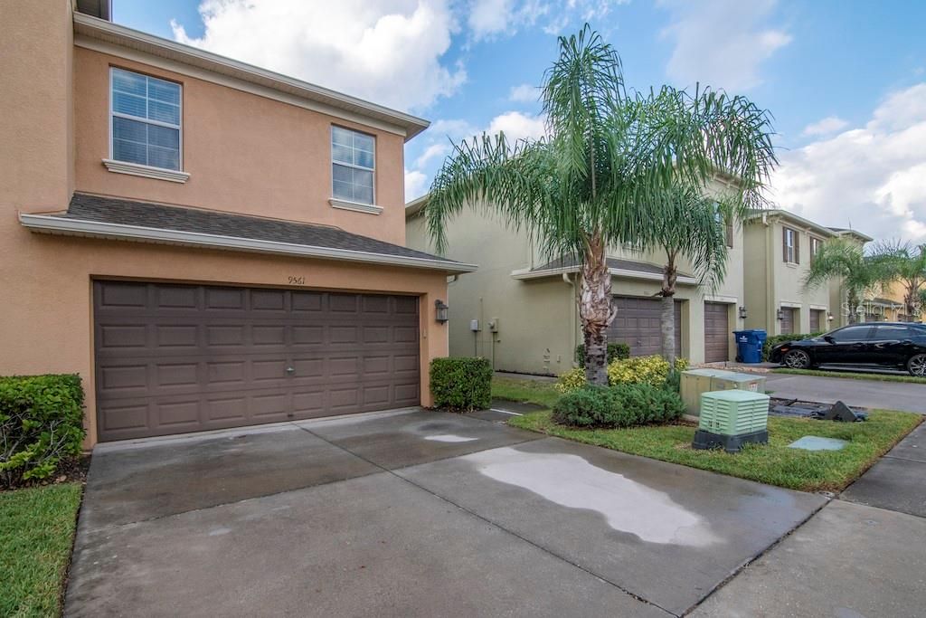 Recently Sold: $349,000 (3 beds, 2 baths, 2004 Square Feet)