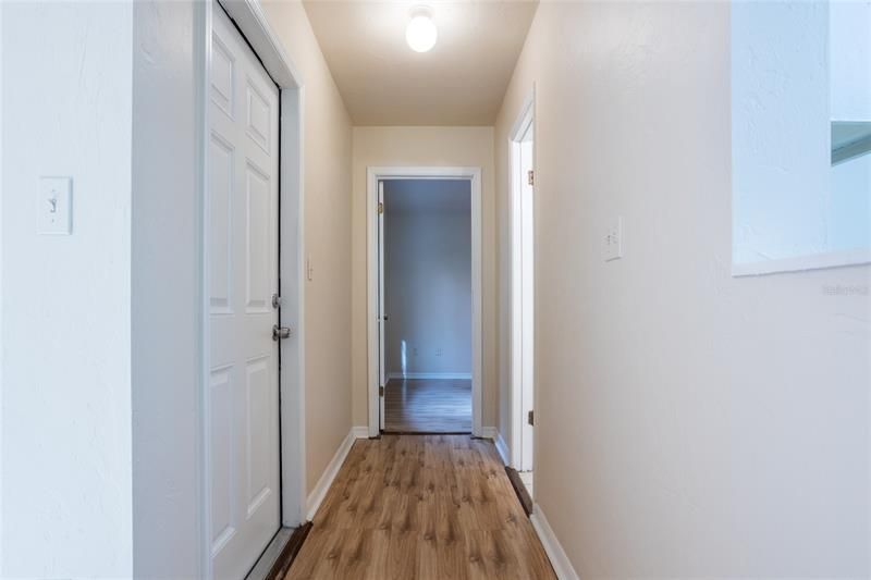 Recently Sold: $170,000 (2 beds, 2 baths, 1106 Square Feet)