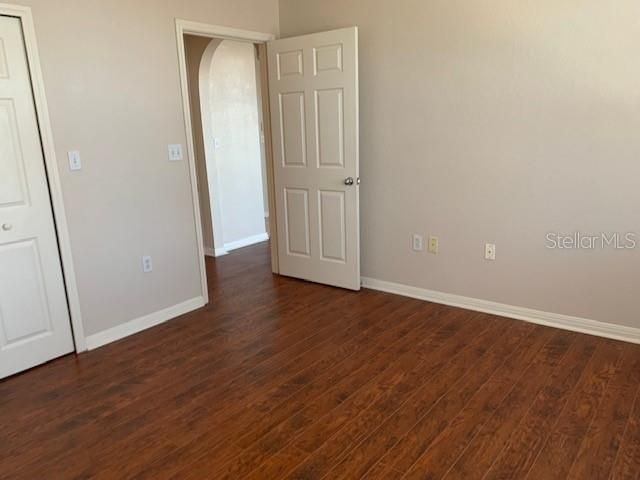 Recently Sold: $279,000 (2 beds, 2 baths, 1085 Square Feet)