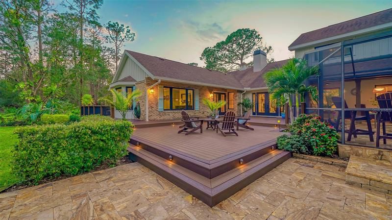 Recently Sold: $1,900,000 (5 beds, 3 baths, 3662 Square Feet)