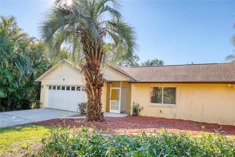 Recently Sold: $475,000 (3 beds, 2 baths, 1822 Square Feet)