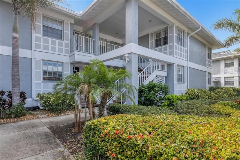 Recently Sold: $630,000 (3 beds, 2 baths, 1866 Square Feet)