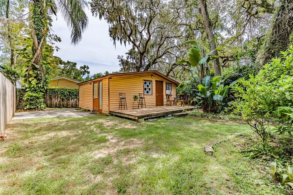 Vendido Recientemente: $218,000 (2 camas, 1 baños, 595 Pies cuadrados)