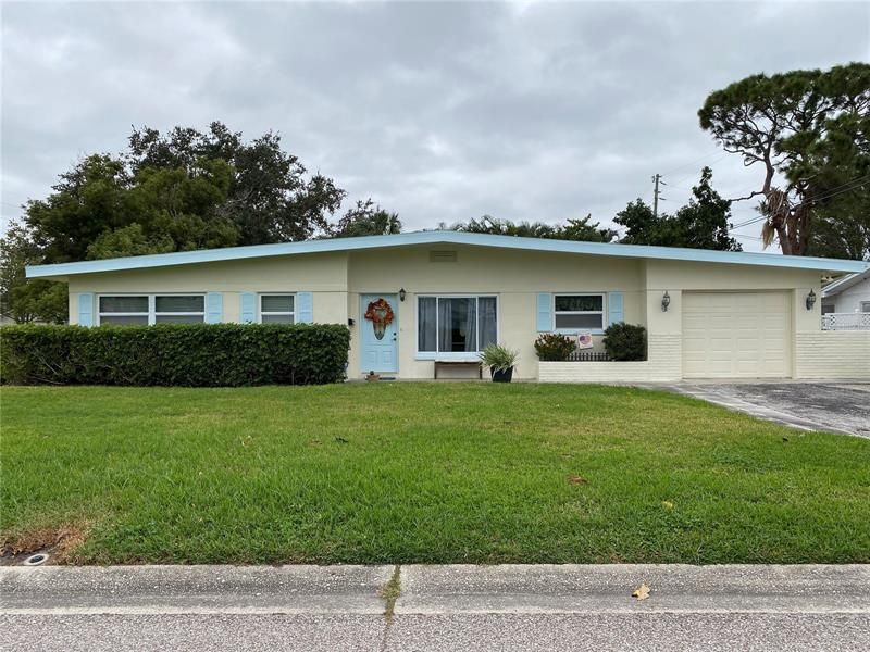 Recently Sold: $400,000 (3 beds, 2 baths, 1484 Square Feet)