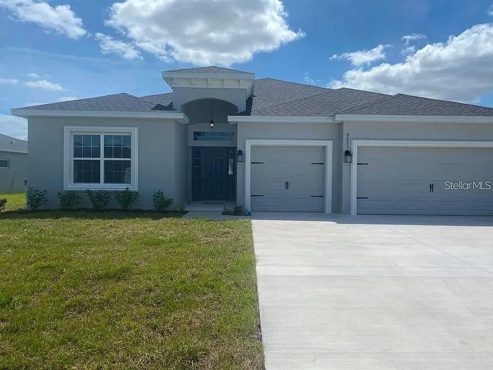 Recently Sold: $323,800 (4 beds, 3 baths, 2312 Square Feet)