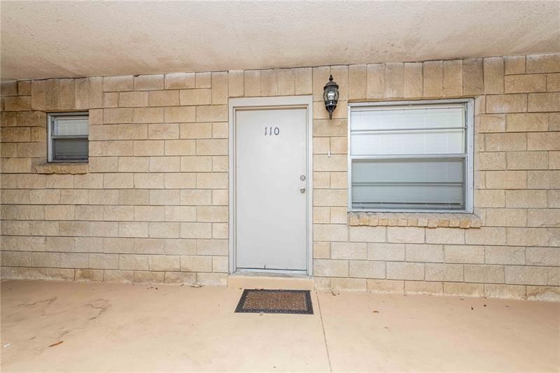 Recently Sold: $120,000 (2 beds, 2 baths, 1148 Square Feet)