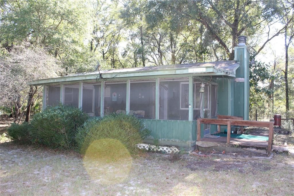 Recently Sold: $135,500 (2 beds, 2 baths, 1204 Square Feet)