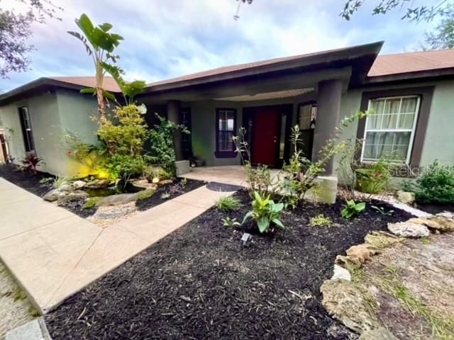 Recently Sold: $485,000 (4 beds, 2 baths, 2221 Square Feet)