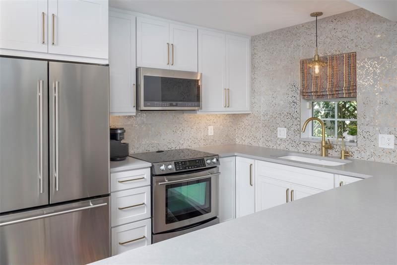 Recently Sold: $840,000 (3 beds, 2 baths, 1703 Square Feet)