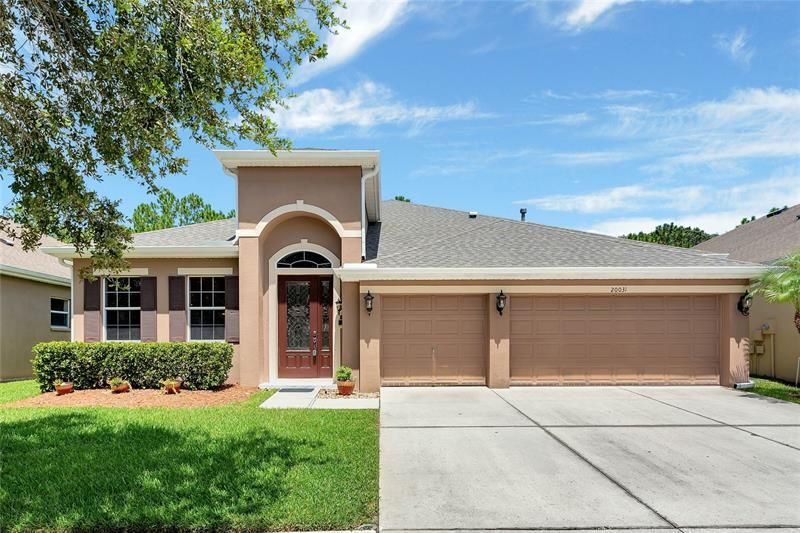 Recently Sold: $495,000 (4 beds, 3 baths, 2462 Square Feet)