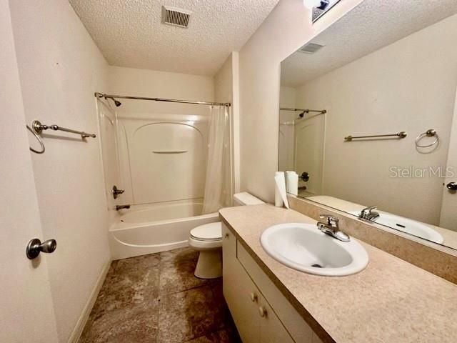 Недавно арендовано: $1,850 (2 спален, 2 ванн, 1100 Квадратных фут)