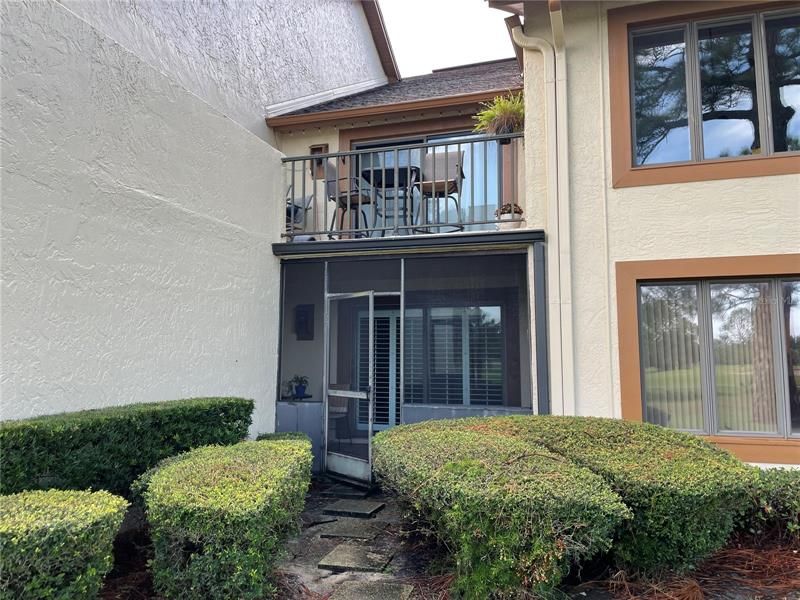 Recently Sold: $335,000 (2 beds, 2 baths, 1556 Square Feet)