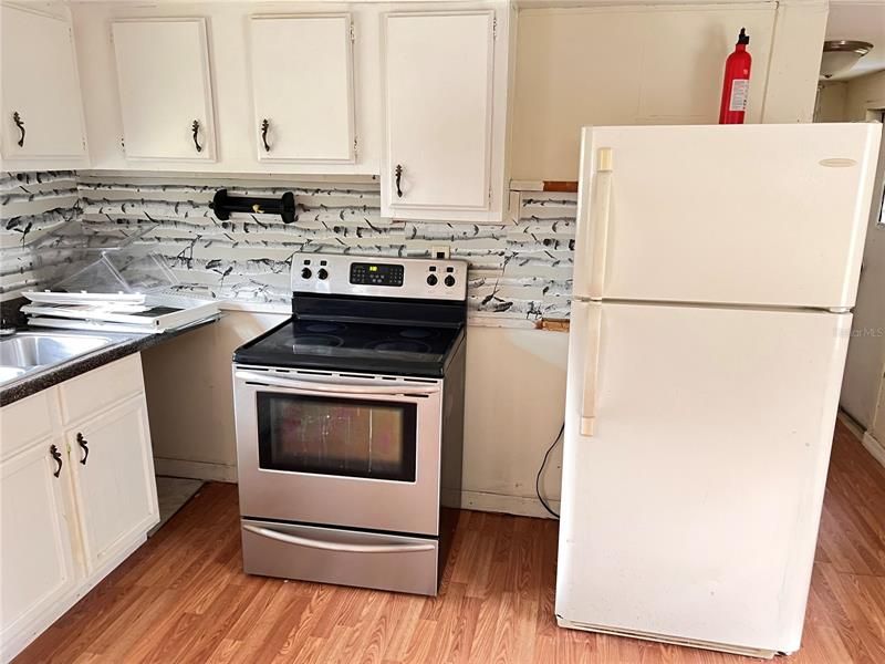 Recently Rented: $825 (2 beds, 2 baths, 846 Square Feet)