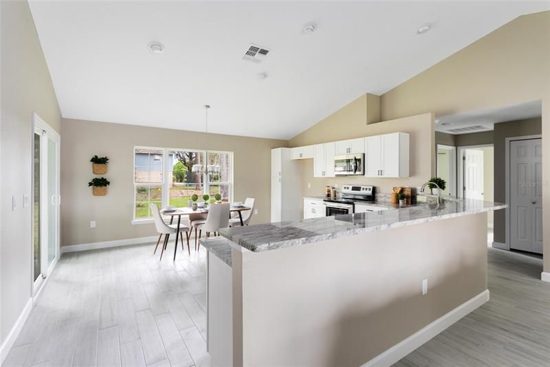 Large Kitchen with Breakfast Bar