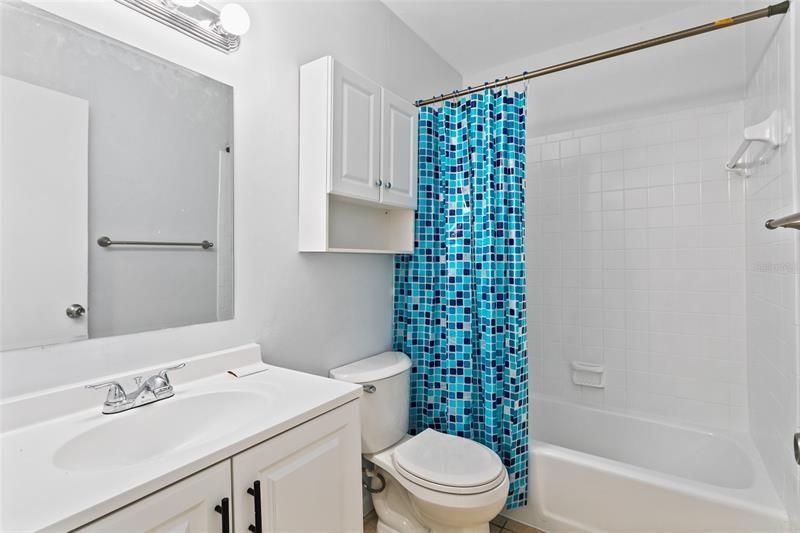 Недавно арендовано: $1,295 (2 спален, 1 ванн, 750 Квадратных фут)