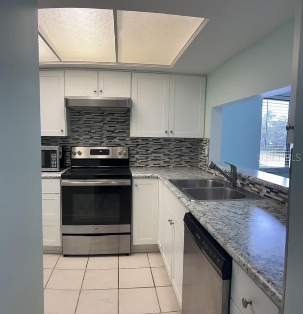For Rent: $1,695 (2 beds, 2 baths, 1090 Square Feet)