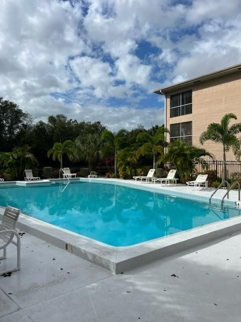 For Rent: $1,695 (2 beds, 2 baths, 1090 Square Feet)