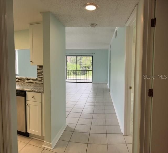 For Rent: $1,695 (2 beds, 2 baths, 1090 Square Feet)