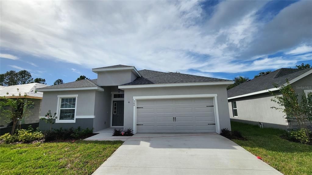 Recently Sold: $381,395 (4 beds, 2 baths, 2029 Square Feet)