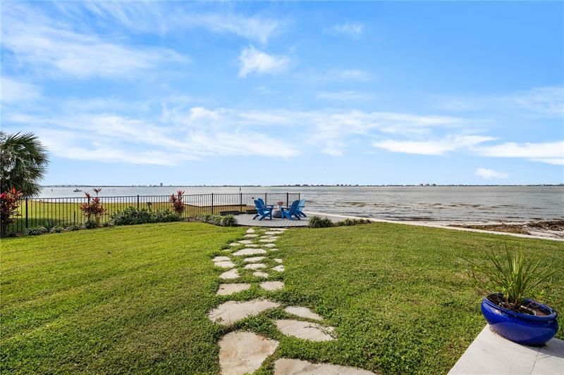 Recently Sold: $2,890,000 (4 beds, 3 baths, 3339 Square Feet)