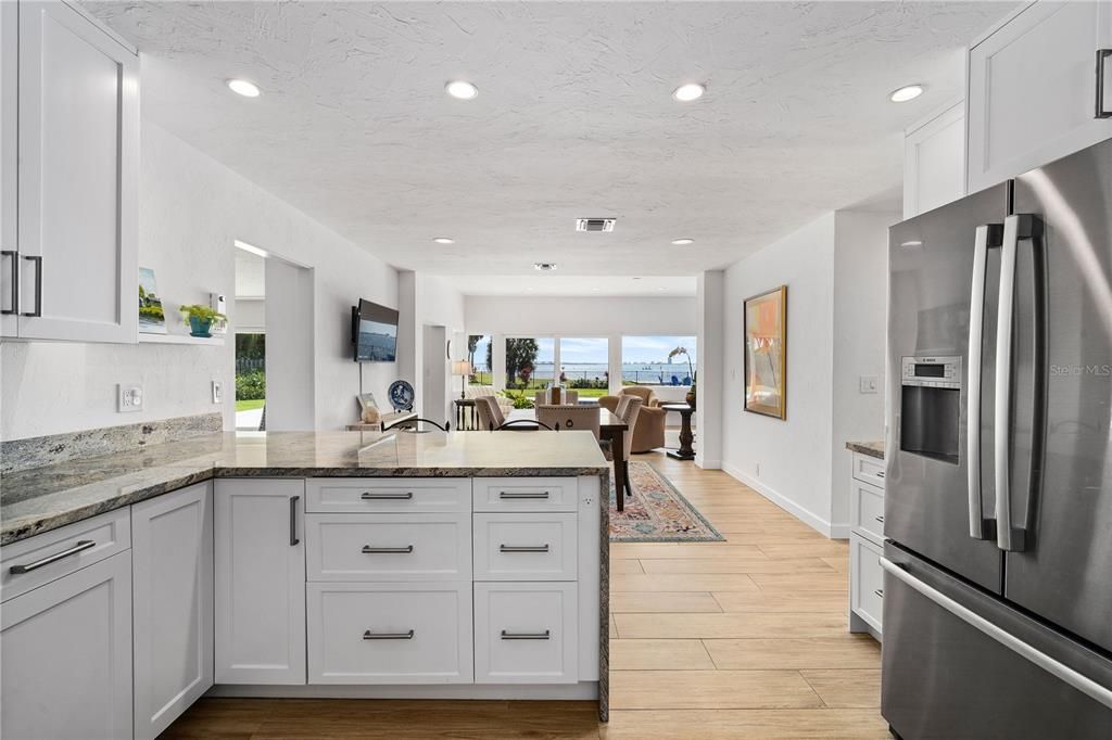 Recently Sold: $2,890,000 (4 beds, 3 baths, 3339 Square Feet)