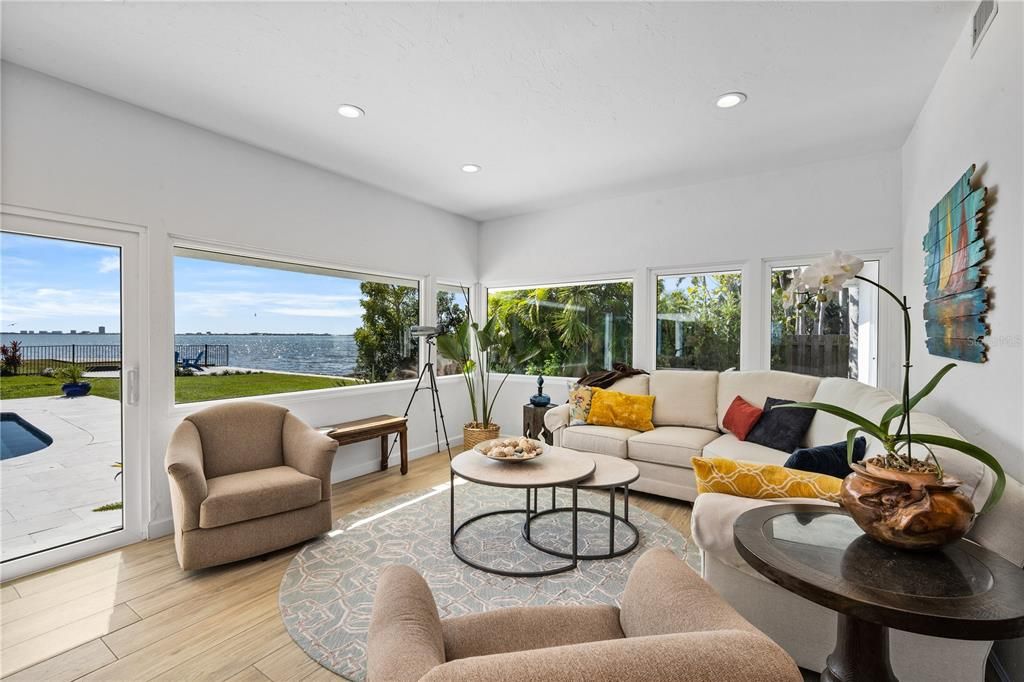 Recently Sold: $2,890,000 (4 beds, 3 baths, 3339 Square Feet)