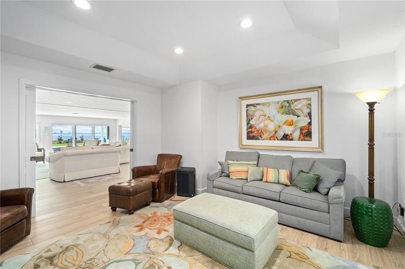 Recently Sold: $2,890,000 (4 beds, 3 baths, 3339 Square Feet)