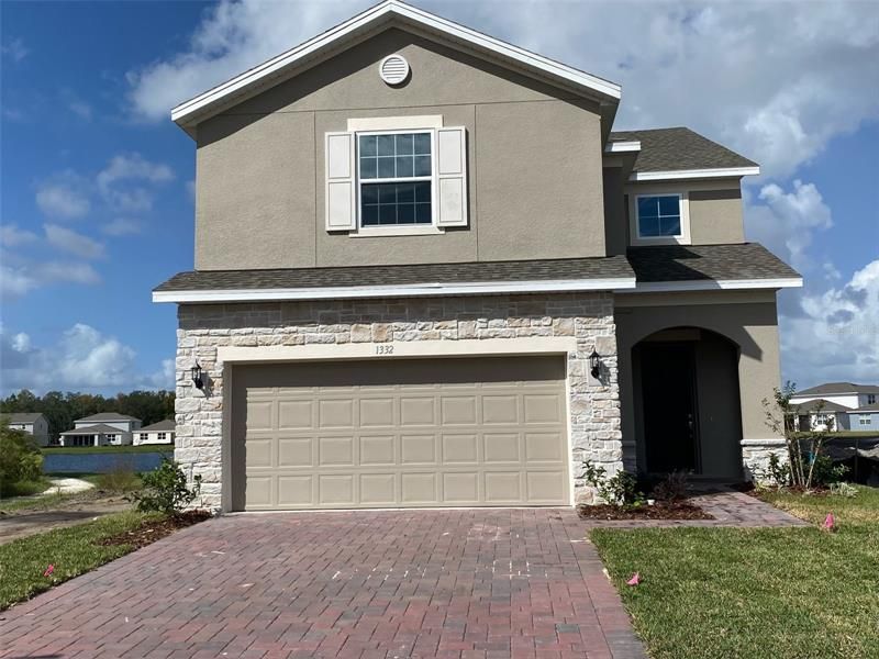 Recently Sold: $515,954 (4 beds, 2 baths, 2536 Square Feet)