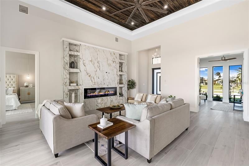 Recently Sold: $1,595,000 (3 beds, 3 baths, 2479 Square Feet)