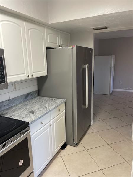 Recently Rented: $1,750 (2 beds, 1 baths, 2128 Square Feet)