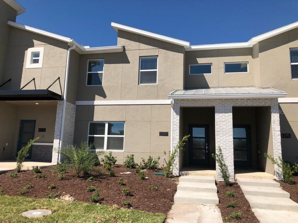 最近售出: $521,000 (4 贝兹, 3 浴室, 1914 平方英尺)