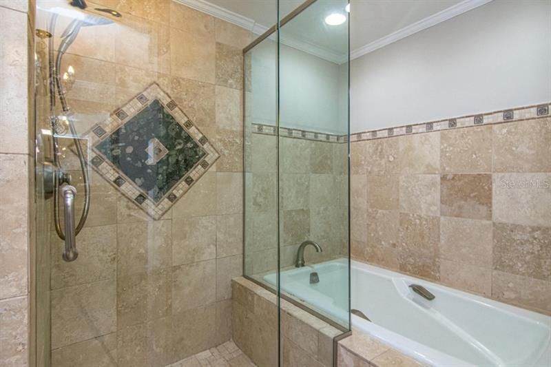 最近租的: $7,500 (4 贝兹, 4 浴室, 3805 平方英尺)