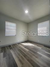 Recently Rented: $1,850 (3 beds, 2 baths, 1050 Square Feet)